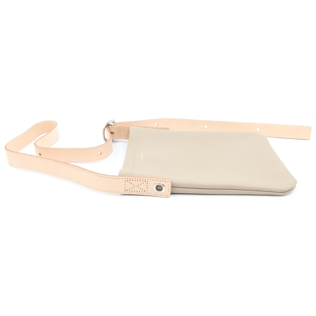 Hender Scheme(エンダースキーマ) ONE SIDE BELT BAG ワンスライドベルトバック ショルダーバック ベージュ レディース
