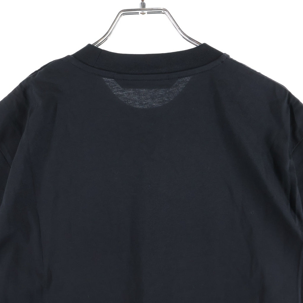 MONCLER(モンクレール) 23SS エンボス加工ロゴ クルーネックTシャツ ブラック J10918C00052