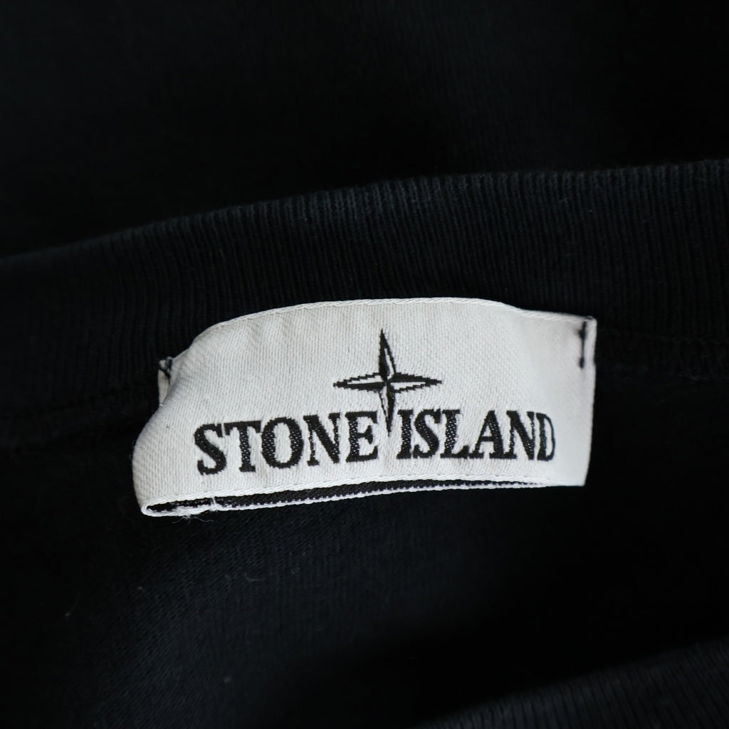 STONE ISLAND(ストーンアイランド) Long Sleeve Sweat ロゴワッペン付き クルーネック スウェットトレーナー ブラック 791563750