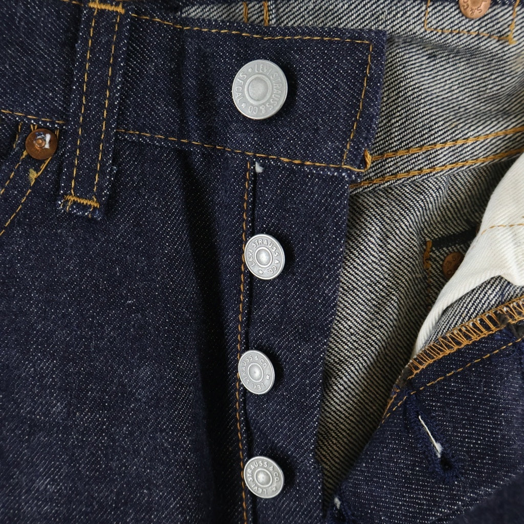 Levi's(リーバイス) 90s ボタン裏555 バレンシア工場 デットストック 60sBIGEモデル 平行ステッチ 赤耳 W31 L36 デニムパンツ インディゴ 85097-3