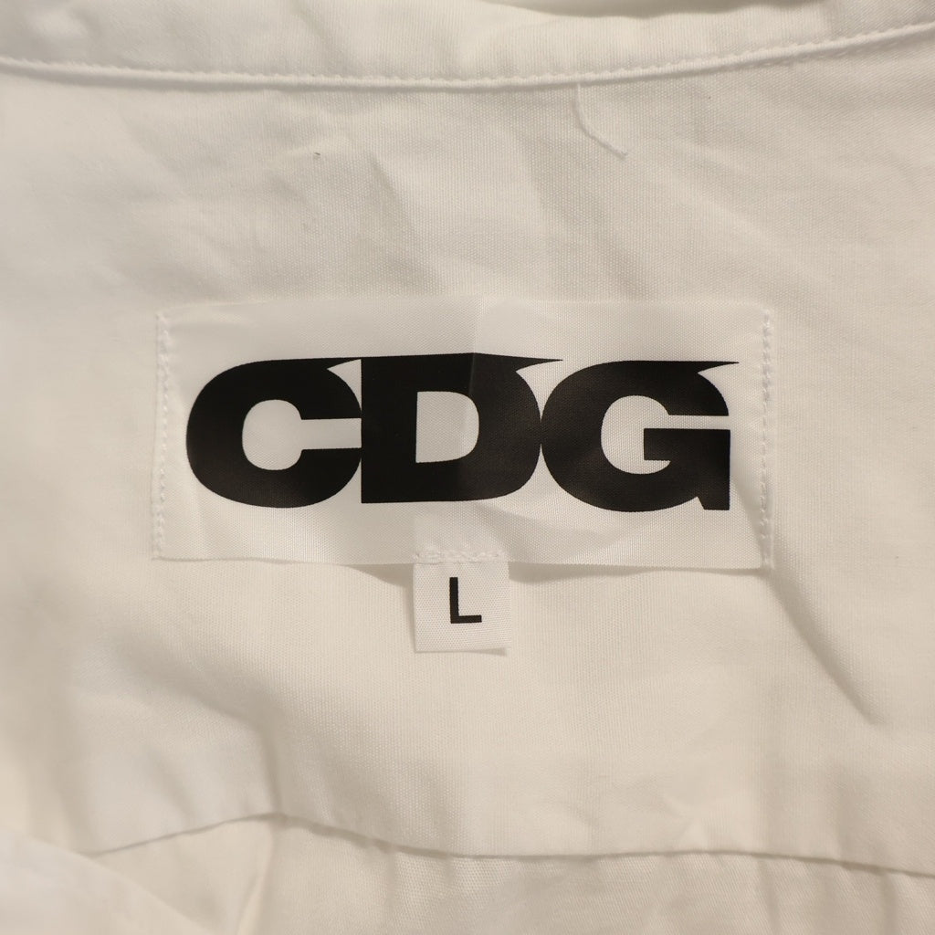 CDG(シーディージー) CLASSIC SHIRT WITH SHORT SLEEVES ロゴプリント クラシック 半袖シャツ ホワイト SZ-B016