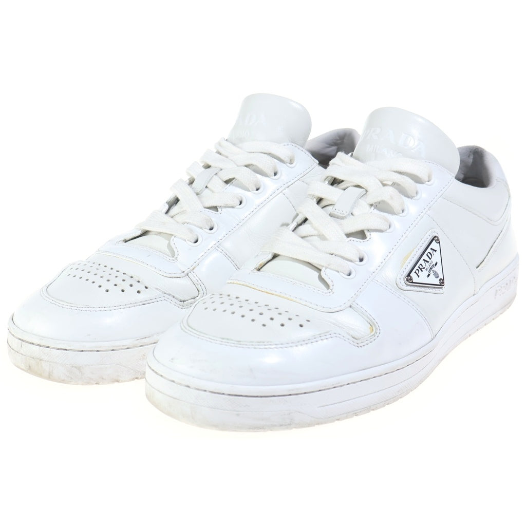 PRADA(プラダ) DOWNTOWN SNEAKERS ダウンタウン レザー 三角プレート ローカットスニーカー 2EE364 ホワイト 2EEZ66