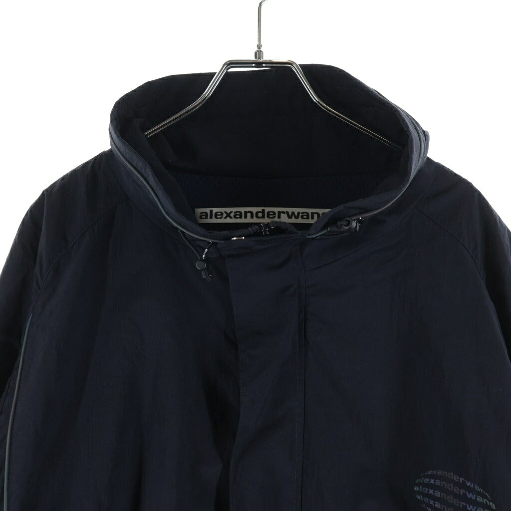 ALEXANDER WANG(アレキサンダーワン) ロゴプリント ハイネック ジップアップ ナイロンジャケット ブラック UWC1232020