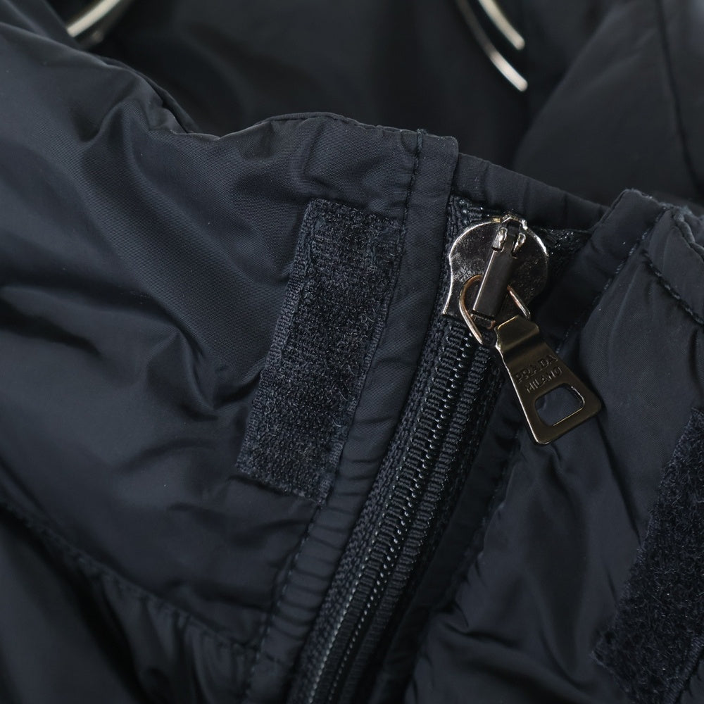 PRADA SPORT(プラダ スポーツ) ジップアップ ナイロン ダウンジャケット ブラック SGV407