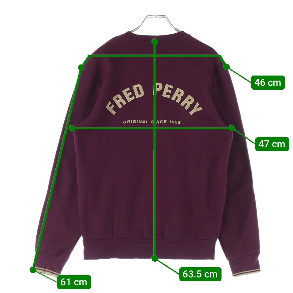 FRED PERRY(フレッドペリー) Arch Branded Sweatshirt ロゴ刺繍 クルーネック 長袖スウェット トレーナー レッド