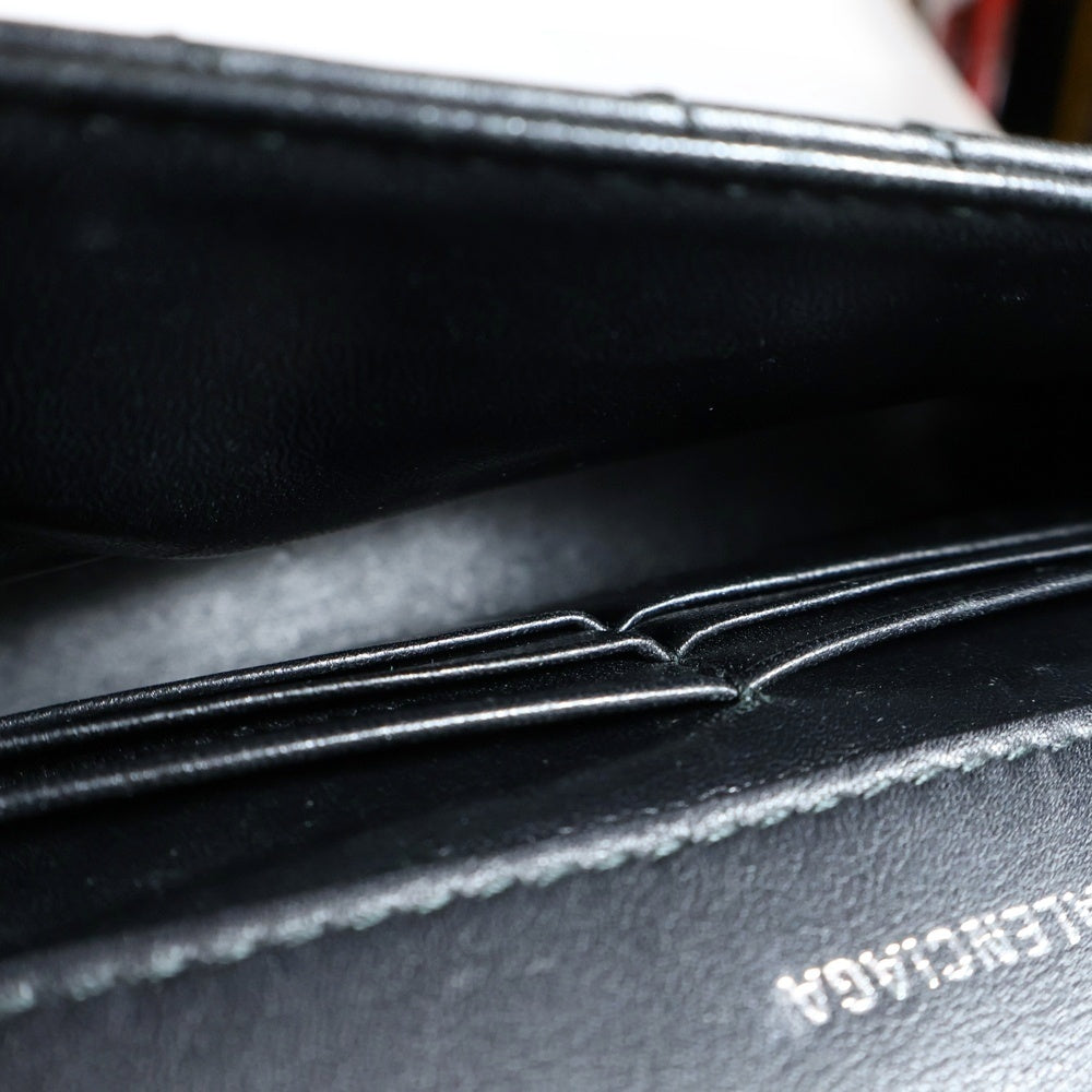 BALENCIAGA(バレンシアガ) BBロゴ エンボス チェーンショルダーバッグ ブラック 516920