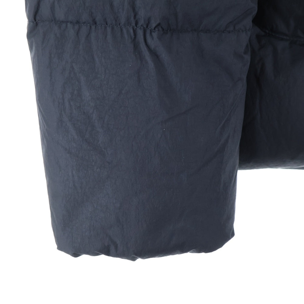 STONE ISLAND(ストーンアイランド) GARMENT DYED CRINKLE REPS NY ロゴワッペン付き ガーメントダイ ロゴワッペン ジップアップ ダウンジャケット ブラック 751540123