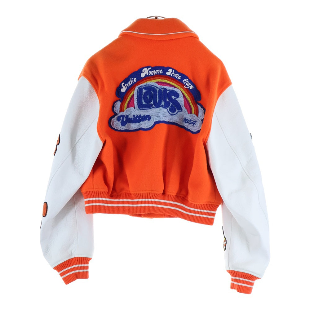 LOUIS VUITTON(ルイヴィトン) 23SS ミニバーシティブルゾン クロップド スタジアムジャンバー スタジャン ブルゾン ホワイト/オレンジ RM231 MJY HOL71E