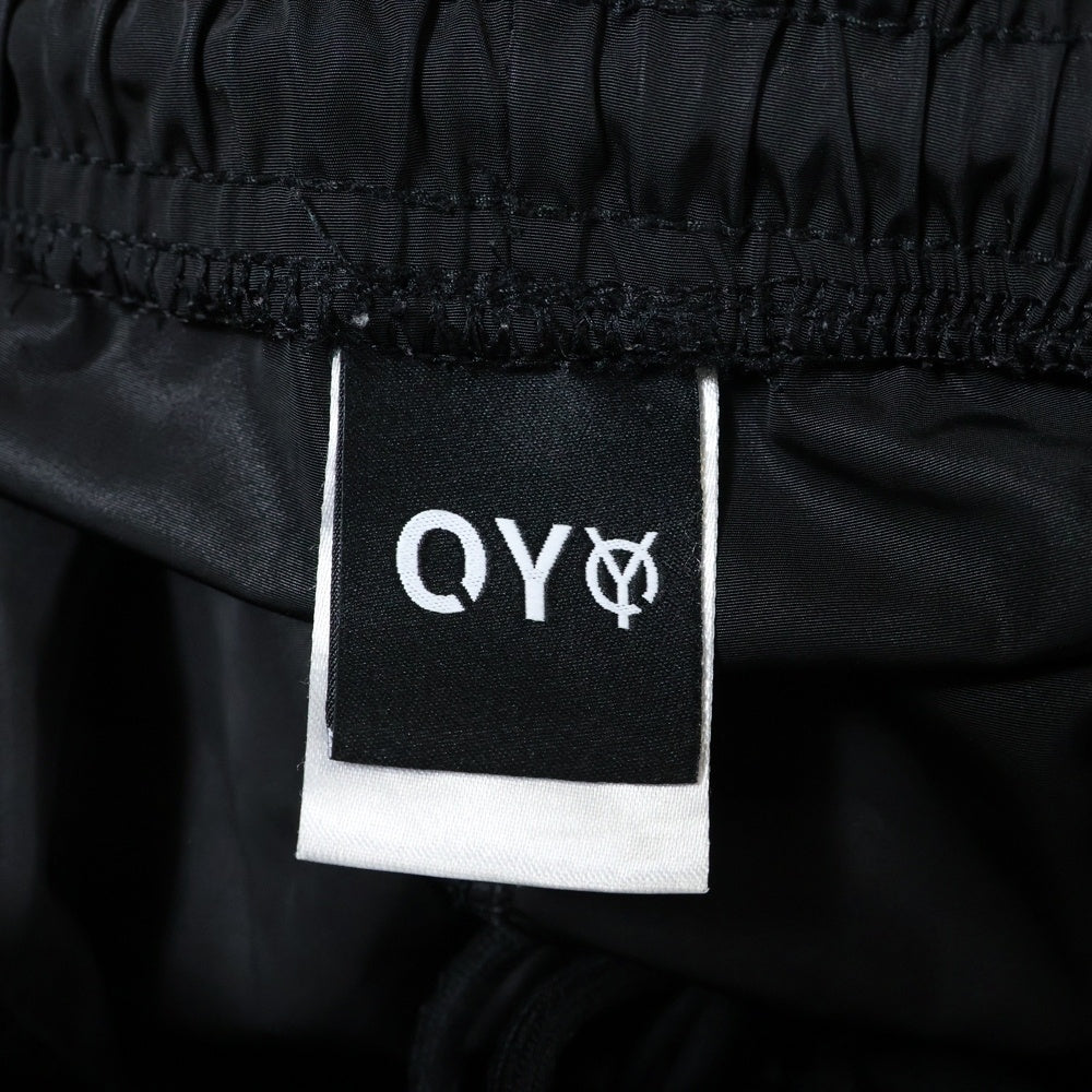 OY(オーワイ) リフレクターパイピングパンツ ロゴ刺繍入り ナイロンパンツ ブラック