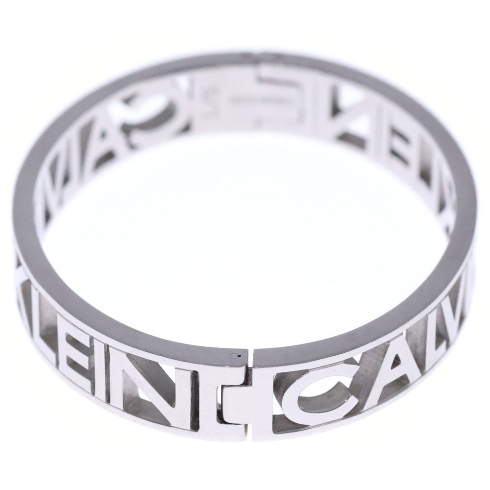 Calvin Klein(カルバンクライン) ロゴ オープンバングル ブレスレット シルバー