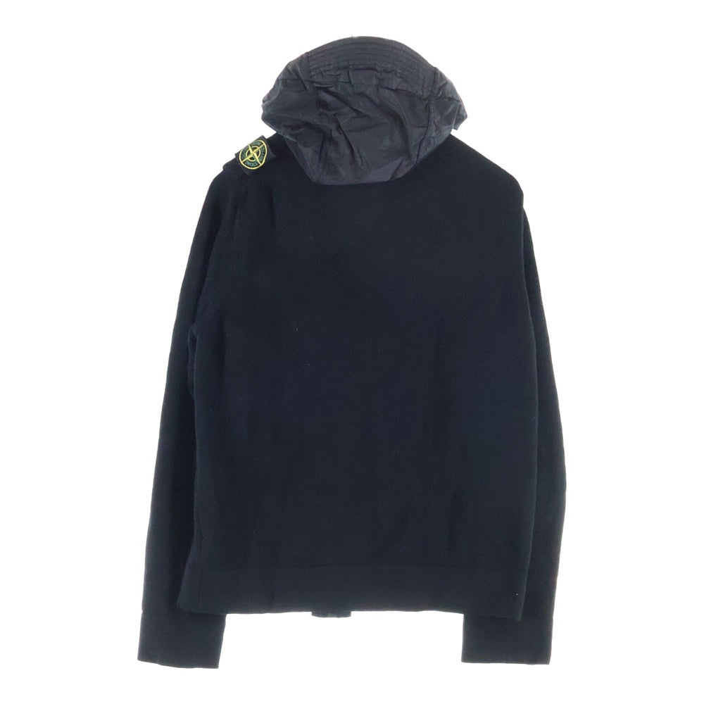 STONE ISLAND(ストーンアイランド) ロゴワッペン付き フロントジップアップ パーカー ブラック 49155MA5