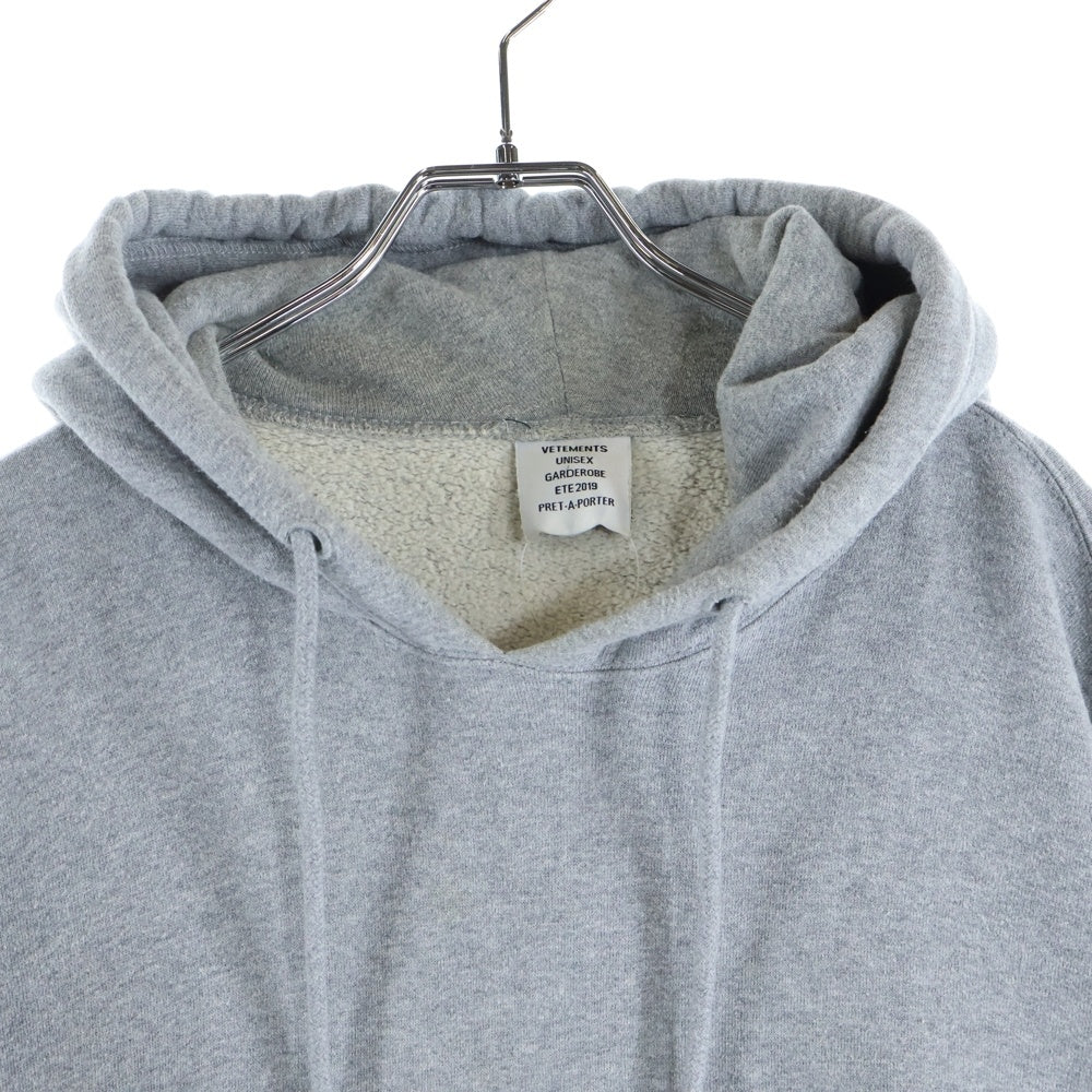 VETEMENTS(ヴェトモン) 19SS CARTOON HOODIE カートゥーン フーディー フロント刺繍 プルオーバーパーカー グレー USS197010