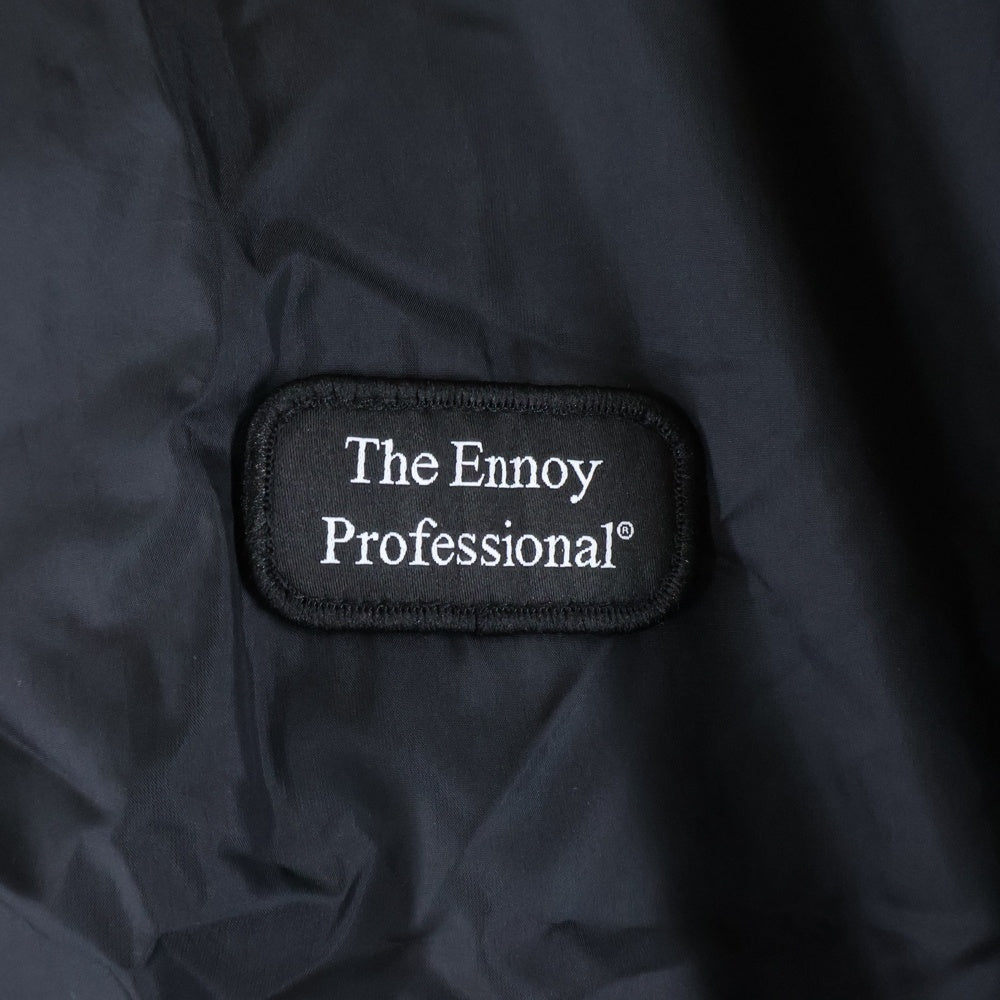 The Ennoy Professional(エンノイプロフェッショナル) 21AW フロントロゴ ナイロン コーチジャケット ブラック AW21BRENJK02LV