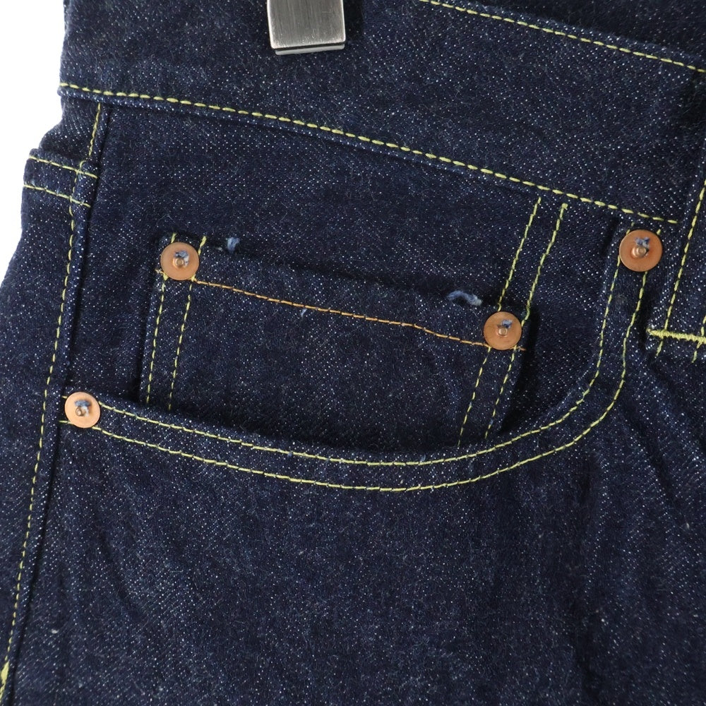 KAPITAL(キャピタル) 赤耳 レザーパッチ付き ボタンフライ ストレート デニムパンツ インディゴ