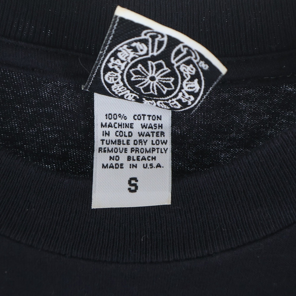 CHROME HEARTS(クロムハーツ) OLD SCROLL LOGO L/S TEE オールド スクロールロゴ アームホースシュープリント 蓄光 長袖Tシャツ ブラック