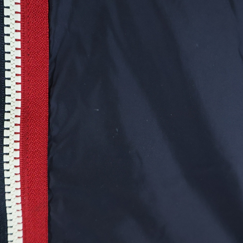 MONCLER(モンクレール) KERALLE F10911A73200 アームロゴ ナイロンジャケット ネイビー