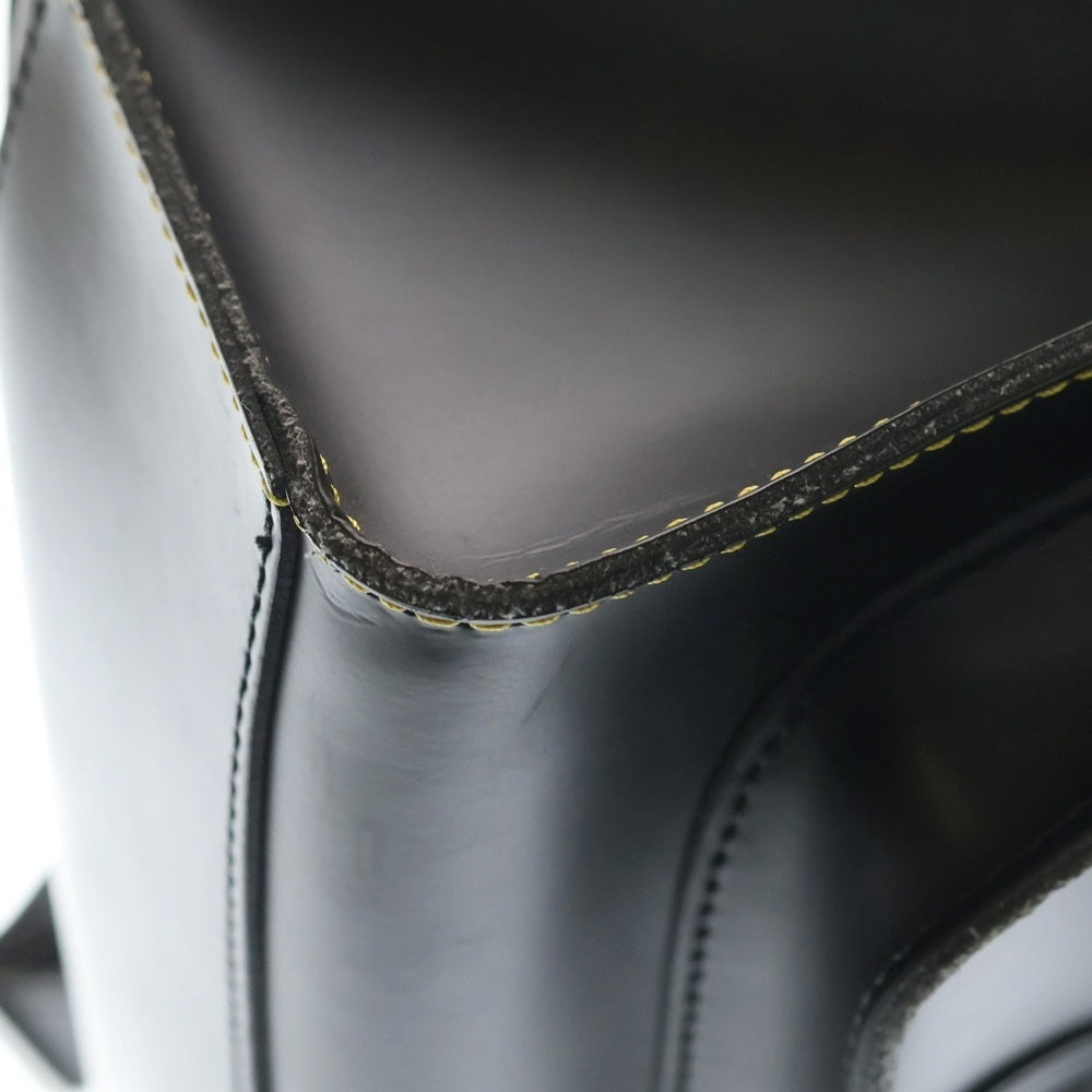 Dr.Martens(ドクターマーチン) KIEV SMOOTH SMALL LEATHER BACKPACK ロゴプレート スクエア レザーバックパック ブラック AC989003