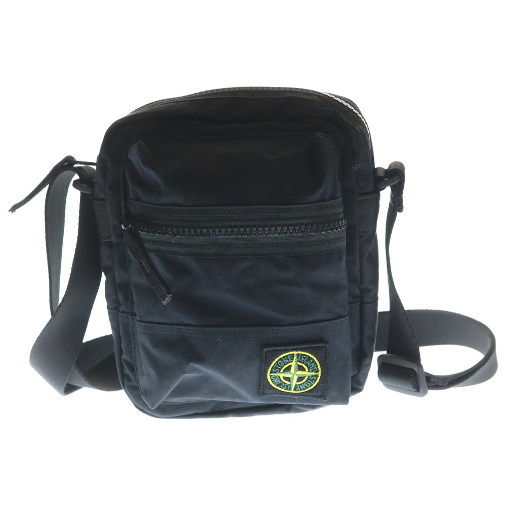 STONE ISLAND(ストーンアイランド) 25AW コンパスロゴワッペン ショルダーバッグ ポーチ ブラック K2S159200019S0257