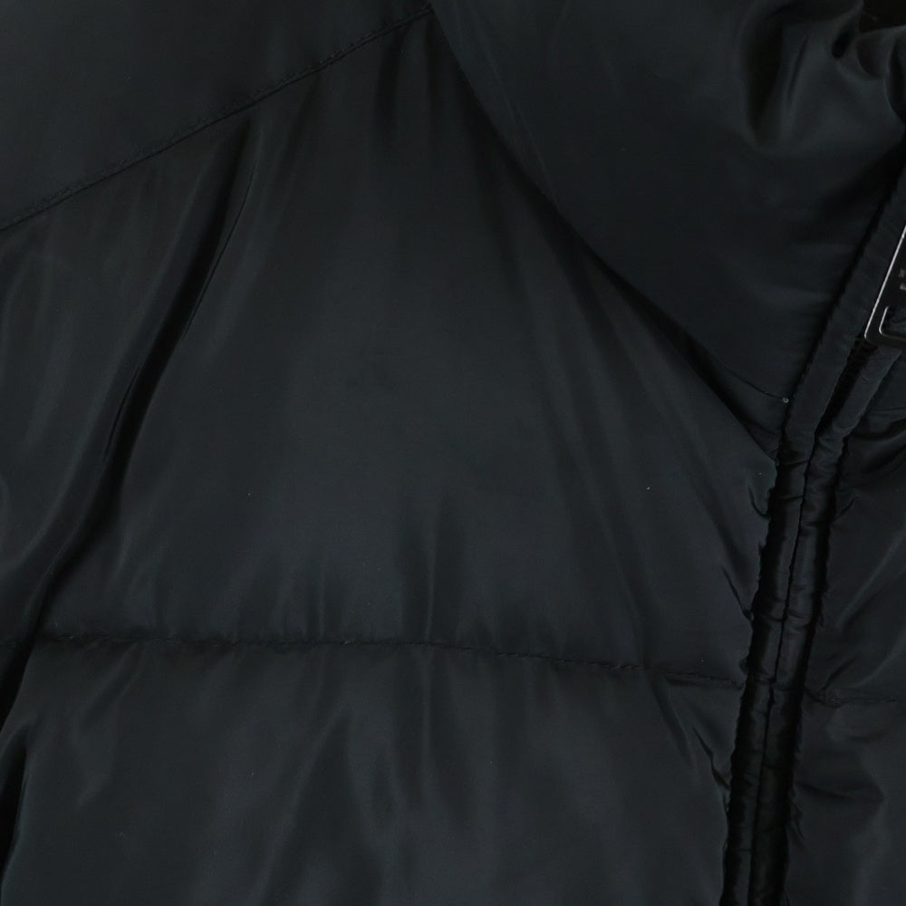 PRADA(プラダ) NYLON PIUMA NERO 三角ロゴプレート ナイロン ダウンジャケット ブラック SGY091 R132