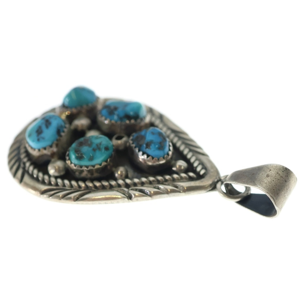 INDIAN JEWELRY(インディアンジュエリー) NAVAJO B.Johnson ナバホ族 ボビージョンソン ネックレストップ シルバー/ターコイズ