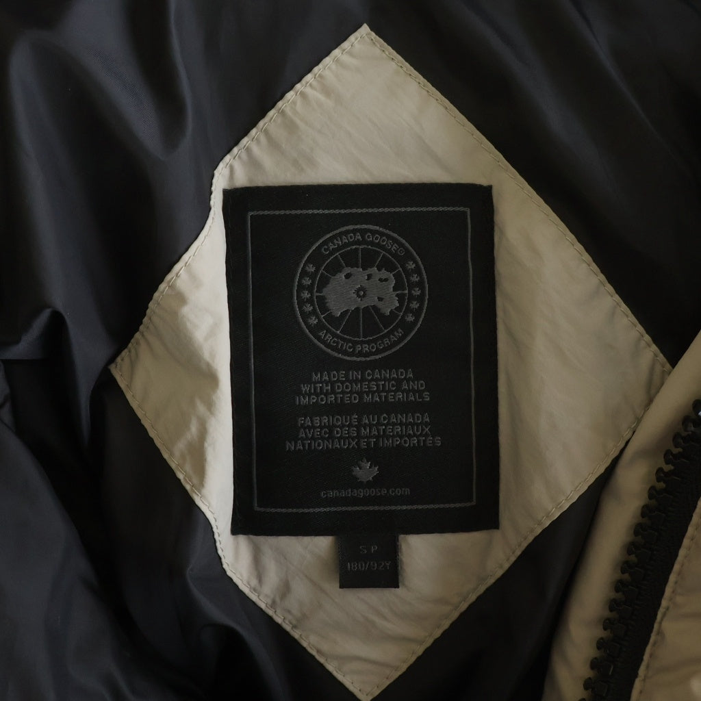 CANADA GOOSE(カナダグース) EVERETT VEST エバレット フロントロゴワッペン ダウンベスト アイボリー 2614MB