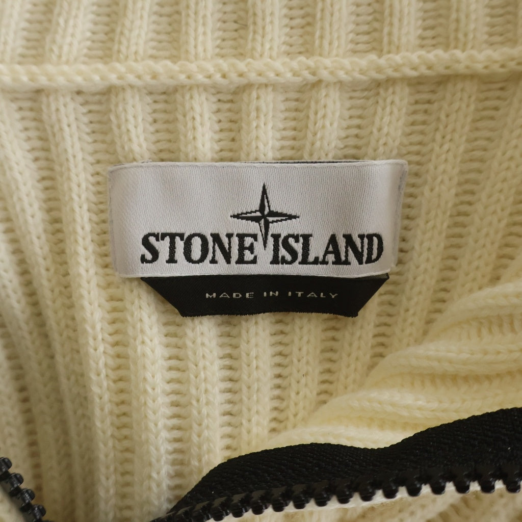 STONE ISLAND(ストーンアイランド) 22AW ロゴワッペン付き ハーフジップ ウールニット セーター ホワイト 7715516C2