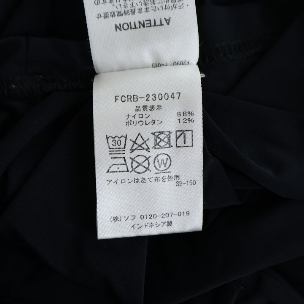 F.C.R.B.(エフシーアールビー) 23SS COOL TOUCH L/S MOCKNECK TOP クールタッチ モックネック トップ アームロゴ入り 長袖Tシャツ FCRB-230047