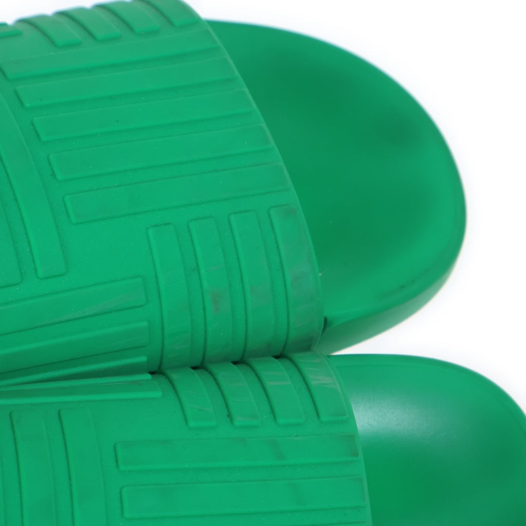 BOTTEGA VENETA(ボッテガヴェネタ) Slider Sandal Rubber Carpet ラバー シャワーサンダル グリーン 690039 V1O60