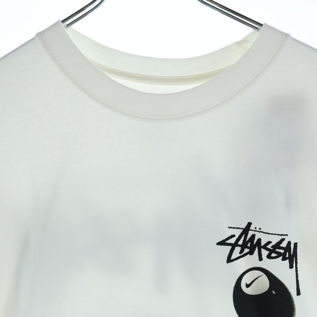 STUSSY(ステューシー) ×NIKE M NRG FL SS 8 BALL TEE ナイキ バックプリント クルーネック 半袖Tシャツ カットソー ホワイト DO9322-100