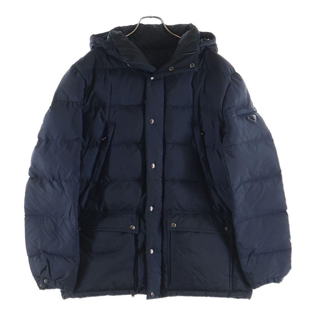 PRADA(プラダ) トライアングルロゴ ジップアップ フーデッドダウンジャケット ネイビー SGH589 R142 004