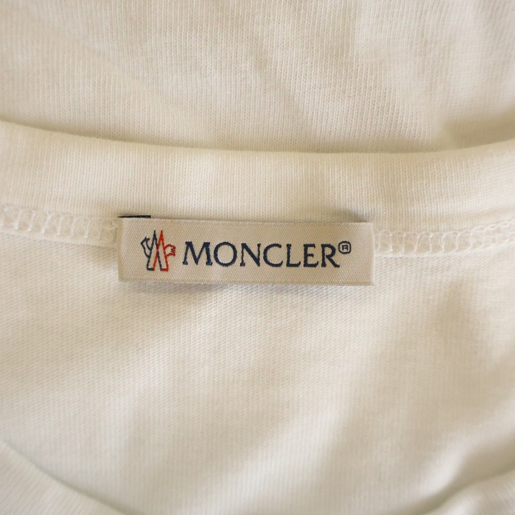 MONCLER(モンクレール) MAGLIA T-SHIRT フロントロゴ刺繍 半袖Tシャツ カットソー ホワイト D1091803550 8390T