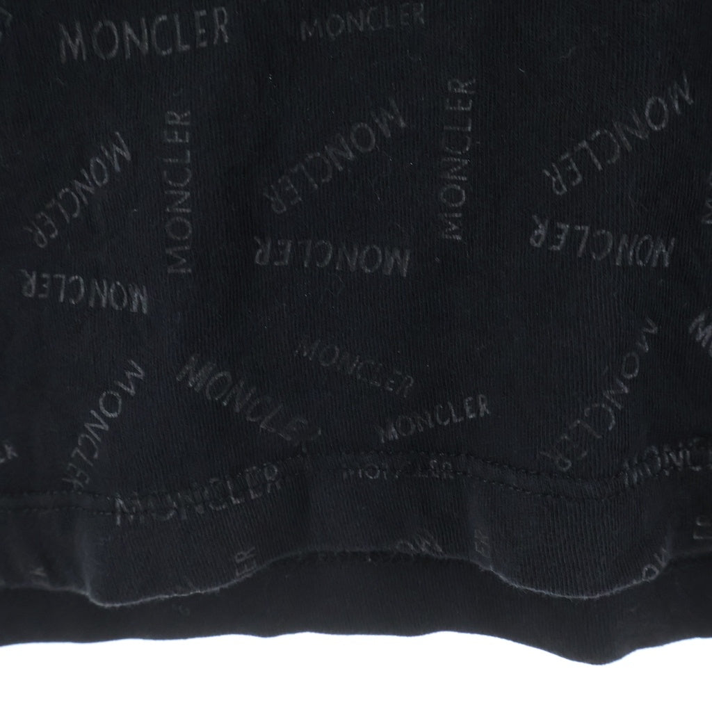 MONCLER(モンクレール) 22SS フロントロゴ総柄 クルーネック半袖Tシャツ カットソー ブラック H10918C00040 829H8