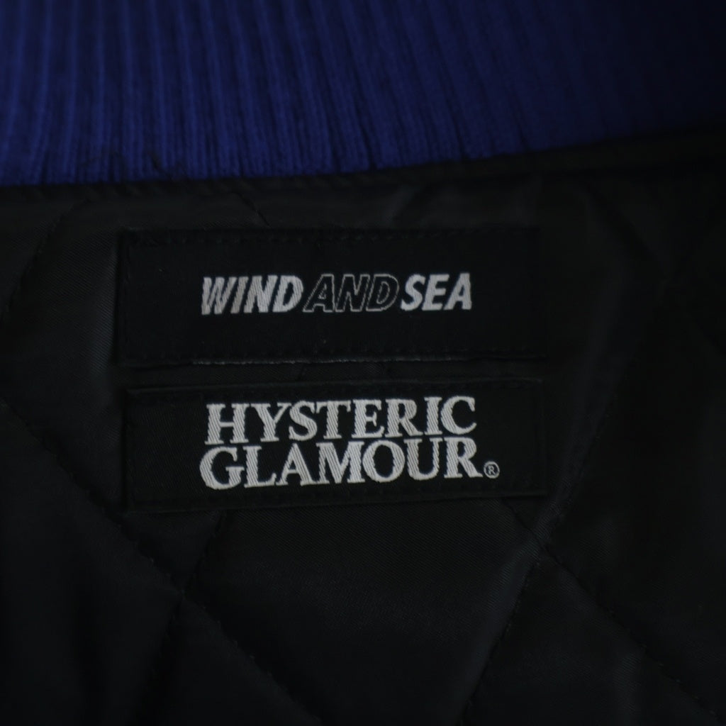 HYSTERIC GLAMOUR(ヒステリックグラマー) × WIND AND SEA Stadium JacketWDS-HYS-01 ウィンダンシー アームレザー切替 ワッペン付き スタジアムジャケット ブルー/アイボリー WDS-HYS-01