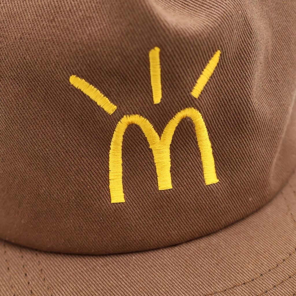 Cactus Jack(カクタスジャック) ×McDonald's CACTUS ARCHES CAP マクドナルド ロゴ刺繍 6パネル キャップ ブラウン