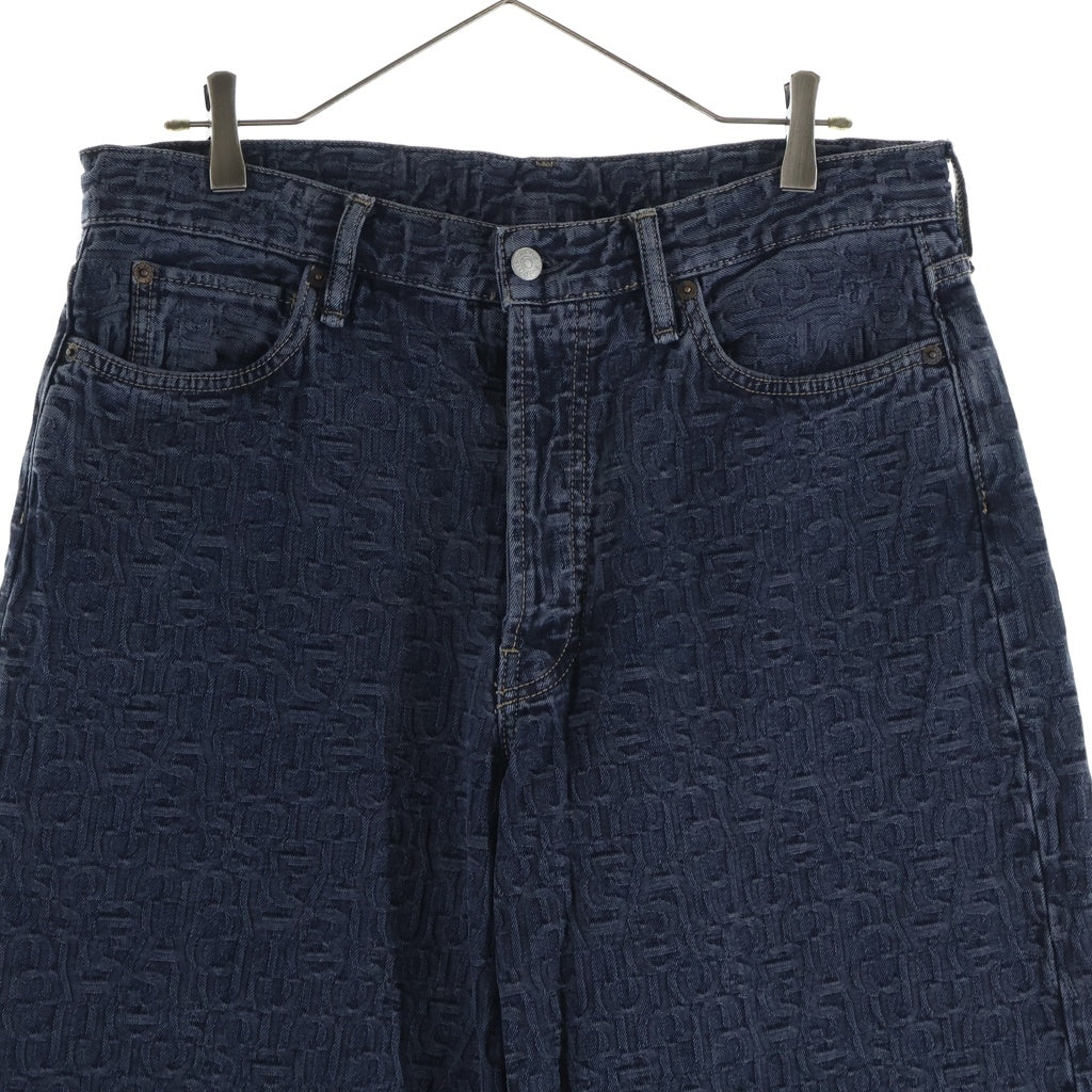 Acne Studios(アクネ ストゥディオズ) 1981M FN Monogram Dark モノグラム エンボスロゴ バギーデニムパンツ インディゴブルー B00377