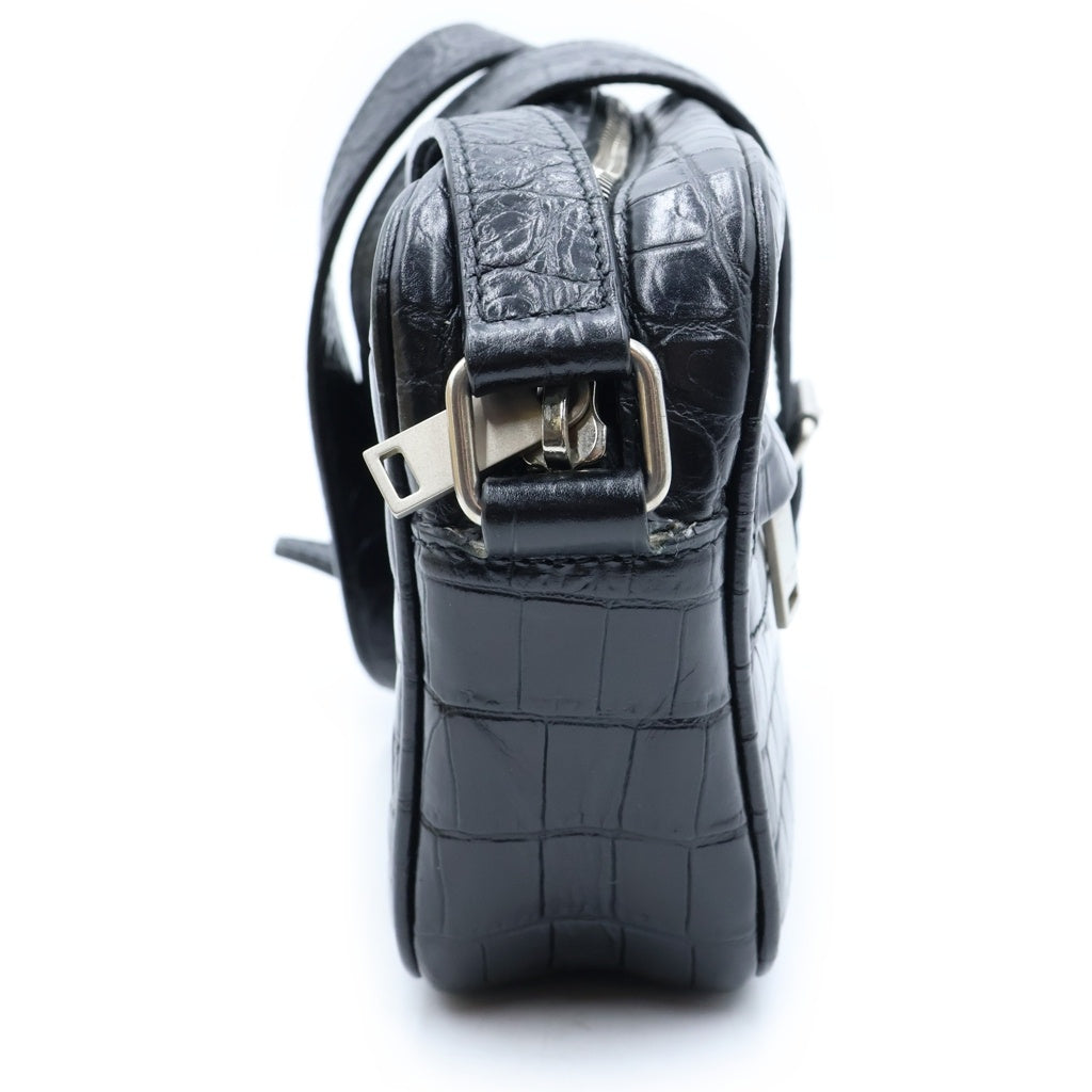 SAINT LAURENT PARIS(サンローランパリ) キャンプスモールカメラ ショルダーバッグ レザー クロコ型押し ARS 647179 0421 ブラック