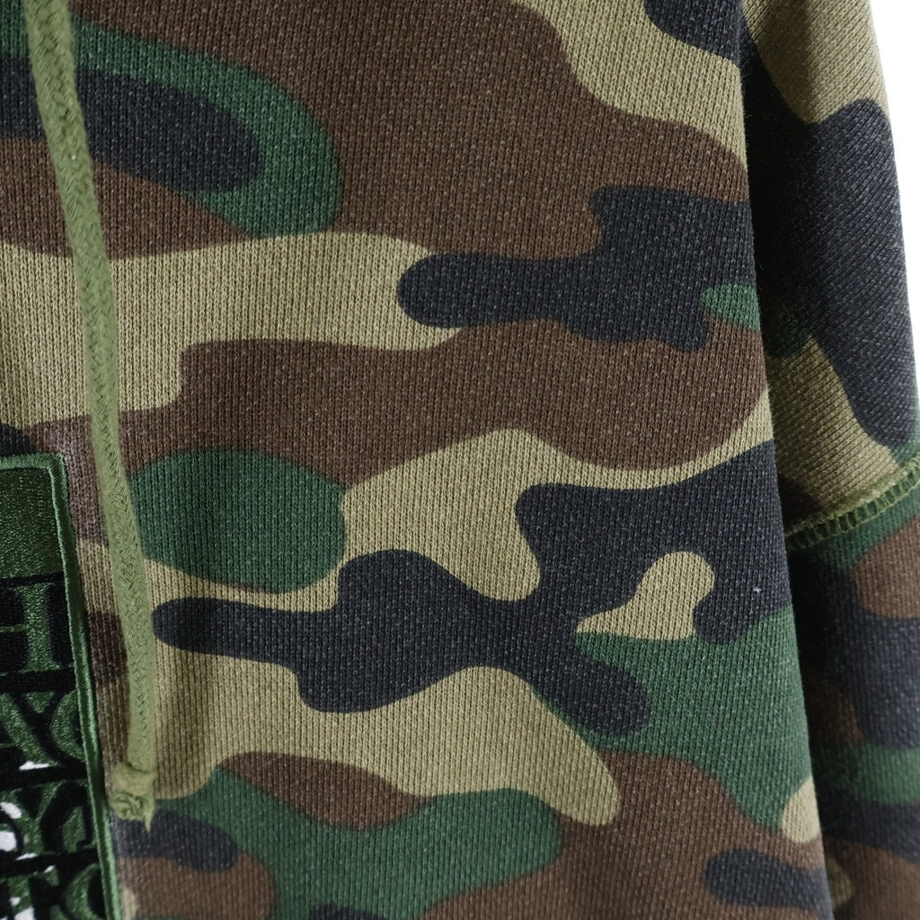 THE BLACK EYE PATCH(ブラックアイパッチ) Camouflage HWC Label Hoodie カモフラージュ総柄 フロント取扱注意ロゴ 刺繍 プルオーバー パーカーフーディー カーキ