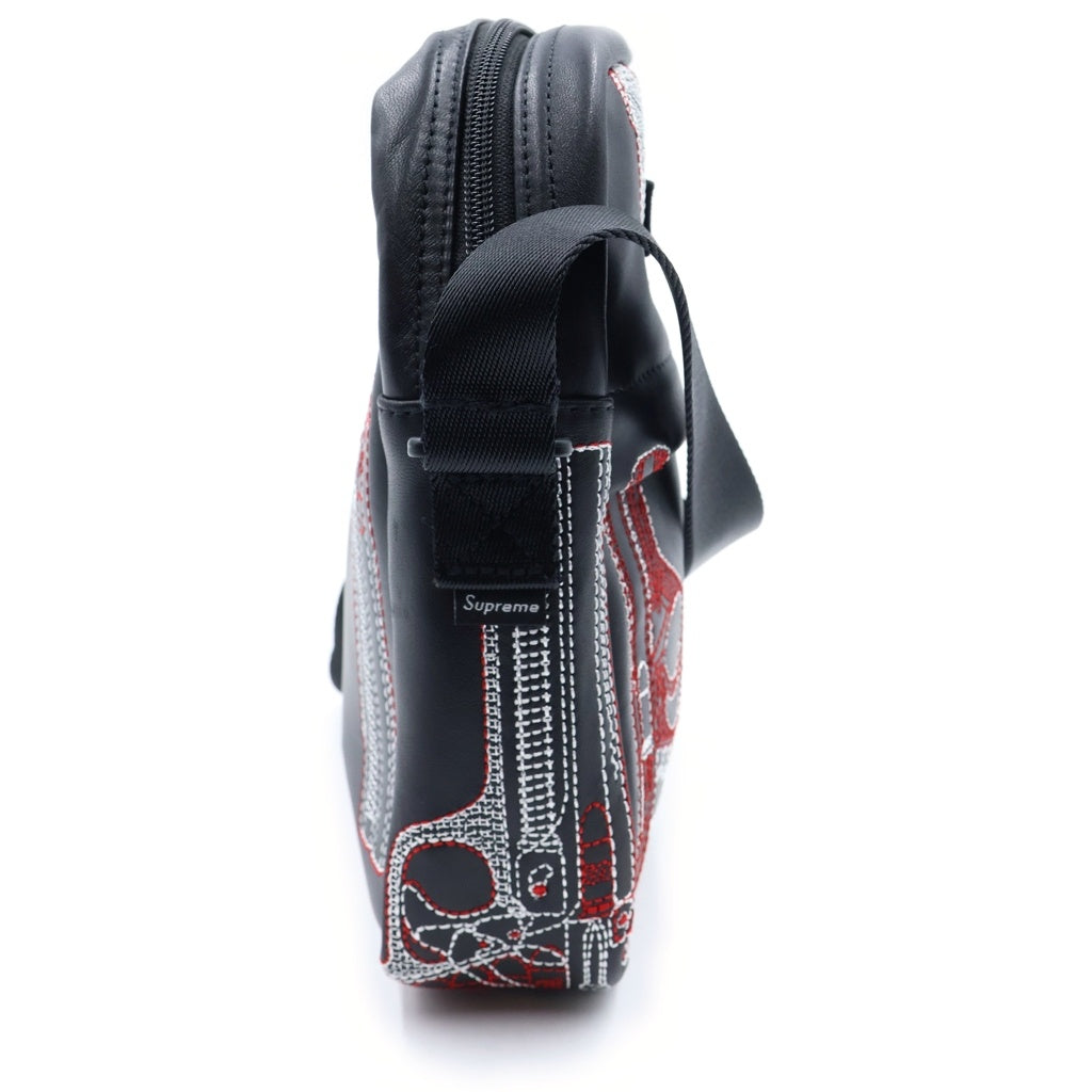 SUPREME(シュプリーム) 26SS Guns Embroidered Leather Shoulder Bag ガンズエンブロイダリー レザー ショルダーバッグ ブラック レディース