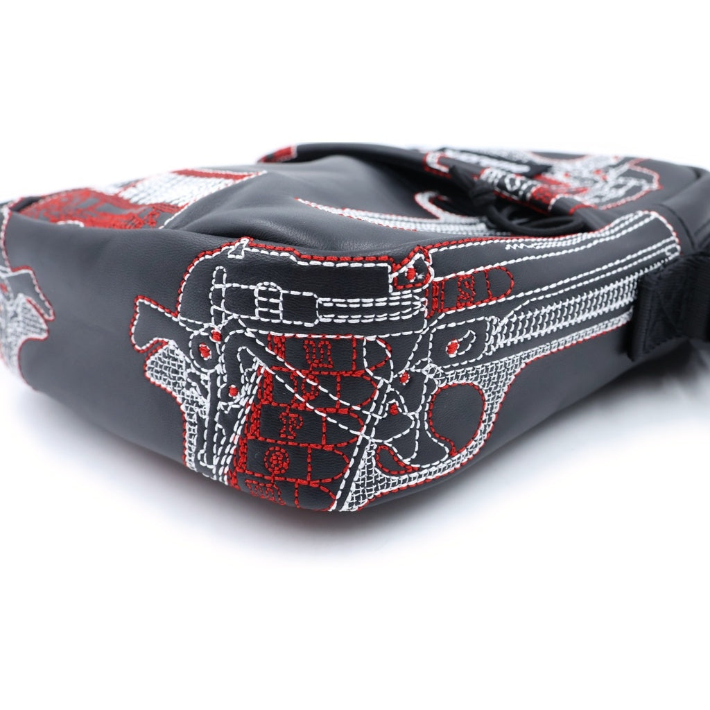 SUPREME(シュプリーム) 26SS Guns Embroidered Leather Shoulder Bag ガンズエンブロイダリー レザー ショルダーバッグ ブラック レディース