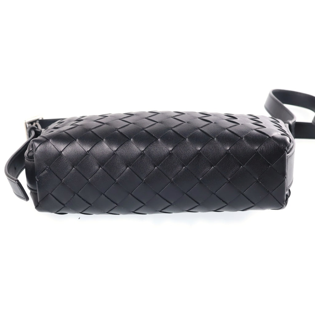 BOTTEGA VENETA(ボッテガヴェネタ) TRAVELER PHONE POUCH トラベラー フォンポーチ カーフレザー ブラック 844018V2HL08803 レディース