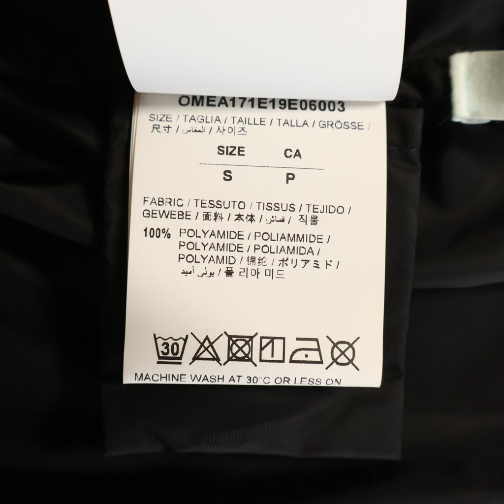 OFF-WHITE(オフホワイト) Unfinished Raincoat ジップアップ アンフィニッシュド レインコート ブラック OMEA171E19E06003