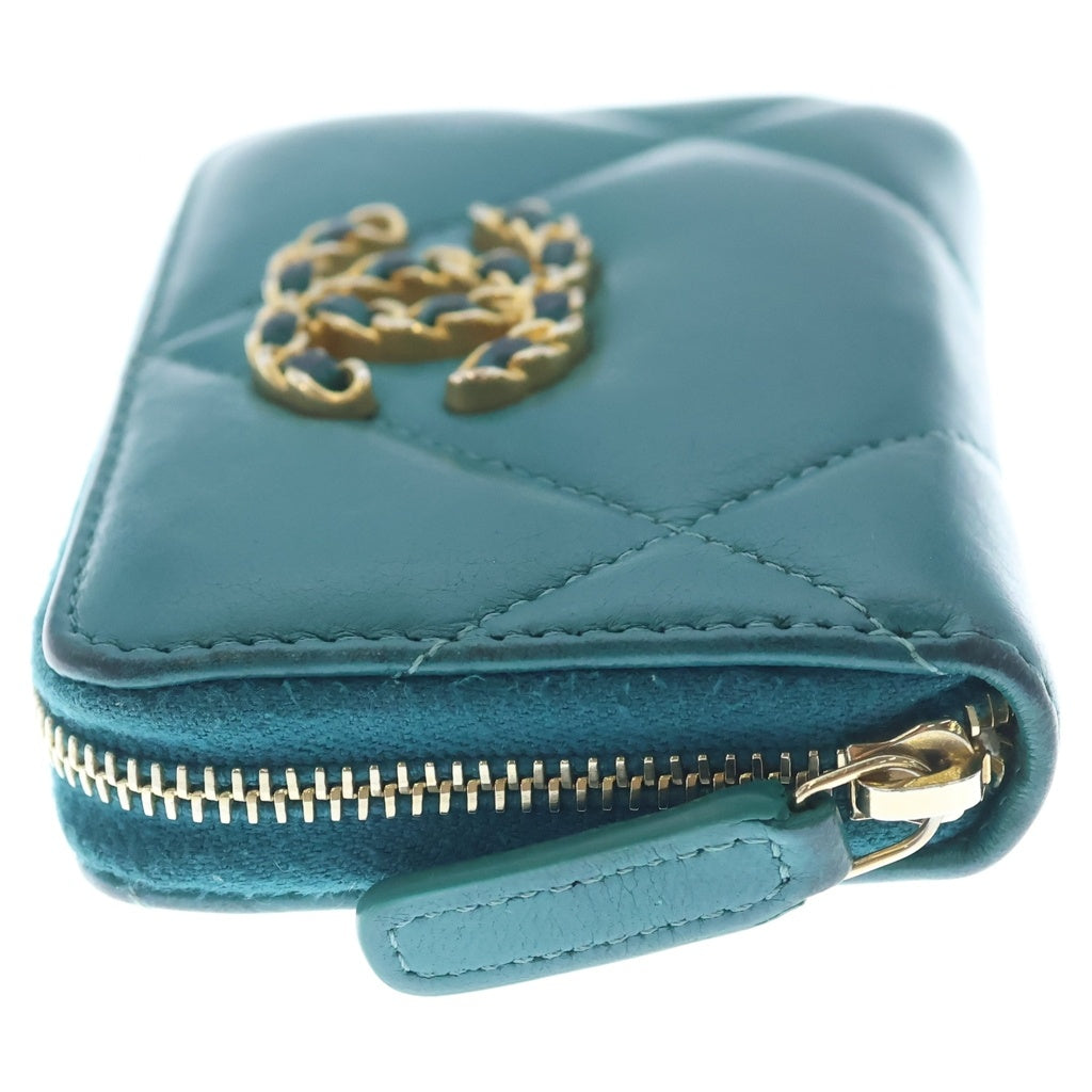 CHANEL(シャネル) シャネル19 ココマーク ラムスキン GD金具 ジッピー コインケース ライトブルー 30番台 AP0949 レディース