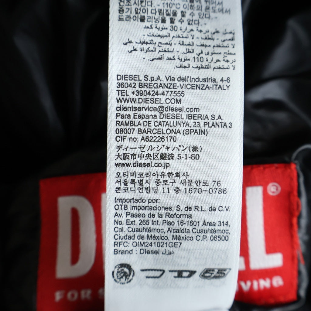 DIESEL(ディーゼル) W-BOURBON-ENBM リバーシブル パファーナイロンダウンジャケット ブラック/ベージュ A218920ENBM