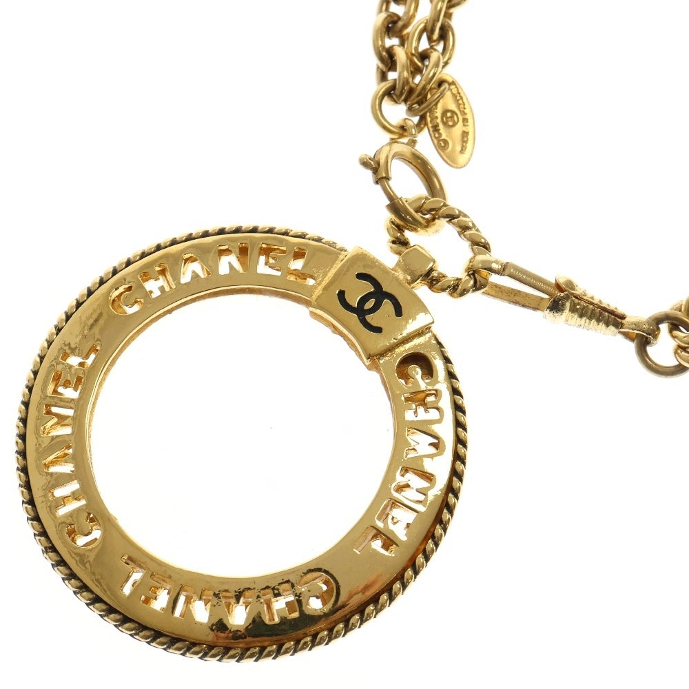 CHANEL(シャネル) ロゴ ルーペペンダント チェーンネックレス ゴールド GP アクセサリー