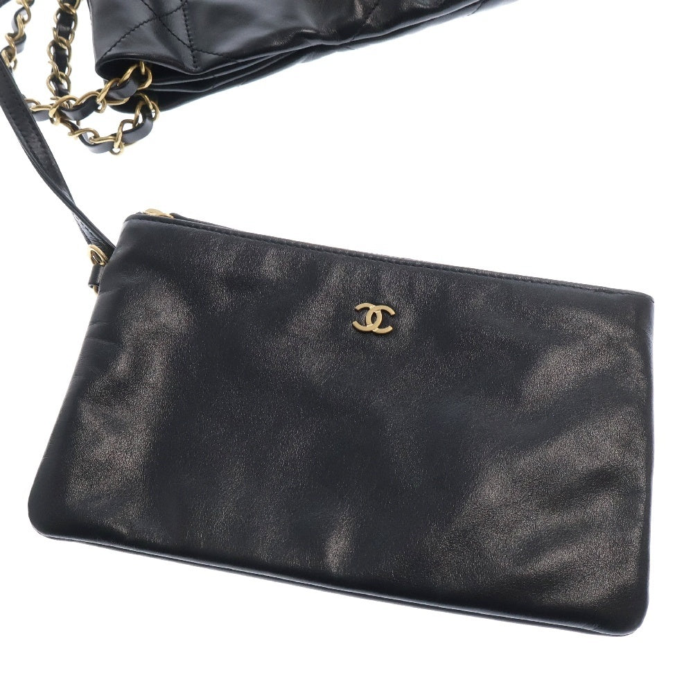 CHANEL(シャネル) シャネル22 シャイニーカーフ ロゴスモールチェーンショルダーバッグ ブラック