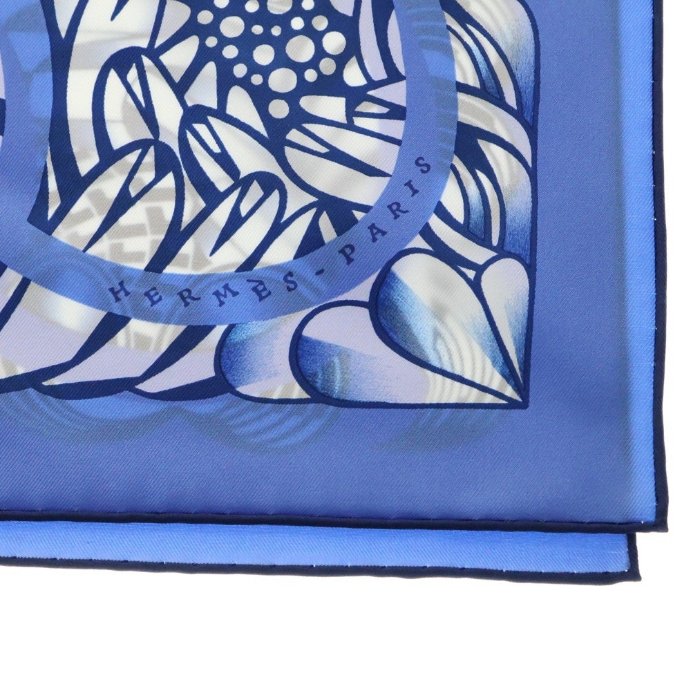 HERMES(エルメス) カレ90 FLEURS DINDIENNES インドの花 シルク スカーフ ブルー×ホワイト レディース