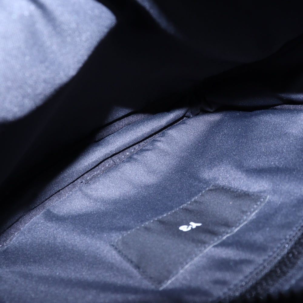 Y-3(ワイスリー) クロスボディ ショルダーバッグ ブラック ナイロン IJ9901