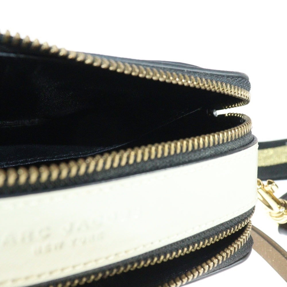 MARC JACOBS(マークジェイコブス) SNAP SHOT スナップショット レザーショルダーバッグ ブラウン レディース ブラウン×ゴールド