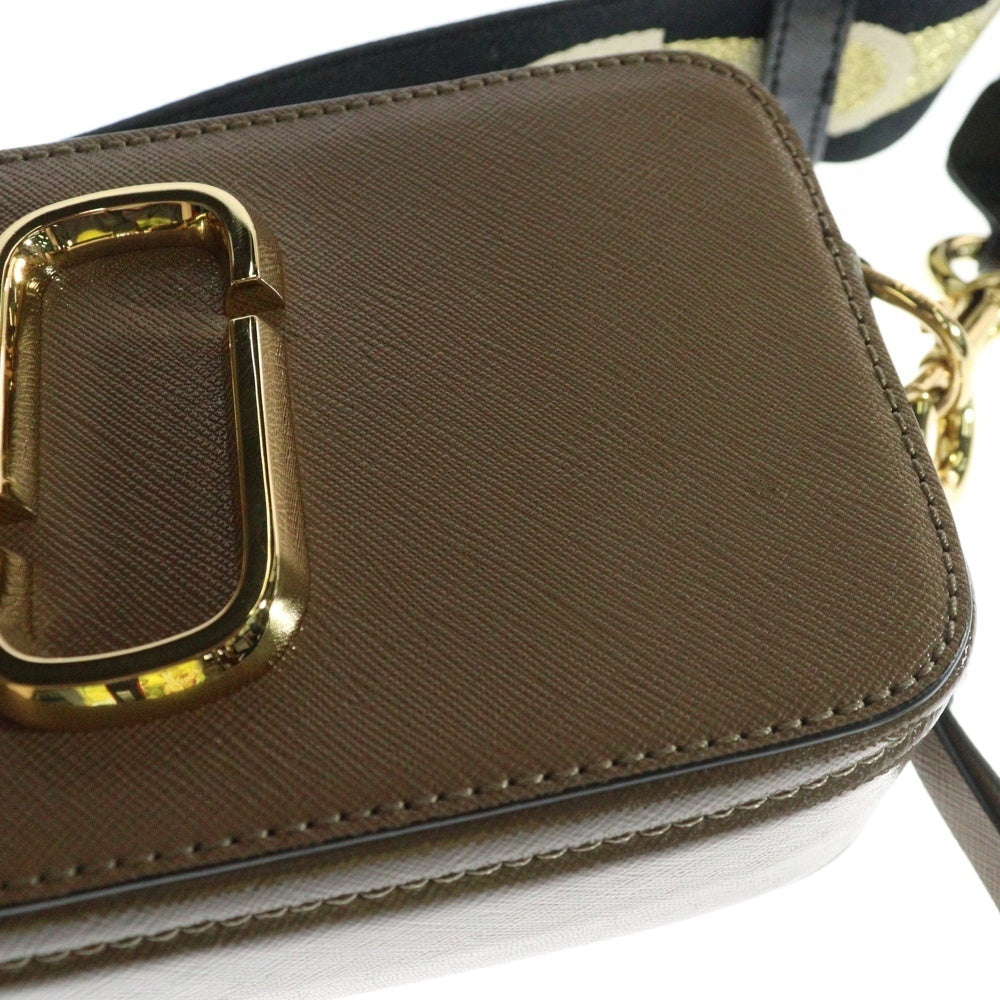 MARC JACOBS(マークジェイコブス) SNAP SHOT スナップショット レザーショルダーバッグ ブラウン レディース ブラウン×ゴールド
