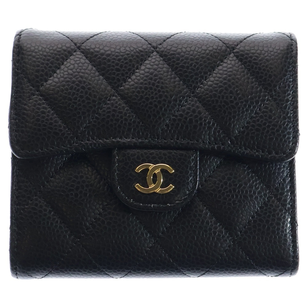 CHANEL(シャネル) クラシック スモール フラップ コンパクトウォレット 三つ折り財布 ブラック キャビアスキン ゴールド金具 AP0231